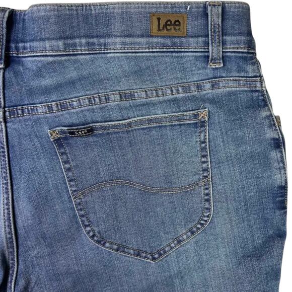NWT Lee Flex Motion Juniper Jeans Regular Fit Straight Leg Mid Rise Women's 20W - Picture 7 of 10